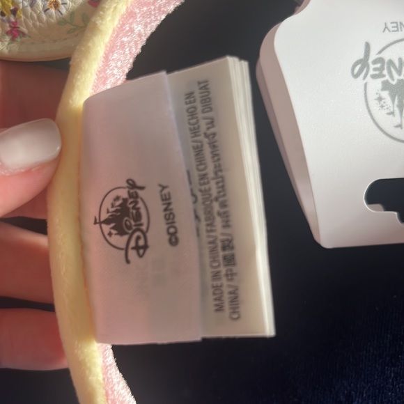 Disney Parks  Minnie Mouse Reigning Rabbits Bunny Ear headband - Picture 5 of 6